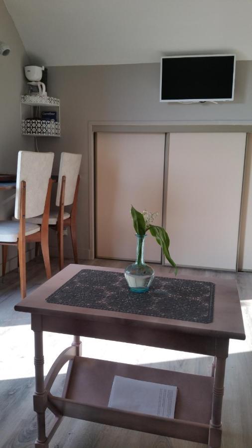 Aux Nobles Acacias Apartment Epagne-Epagnette Luaran gambar